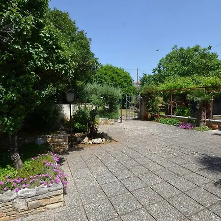 Galant Gasthuis Rovinj